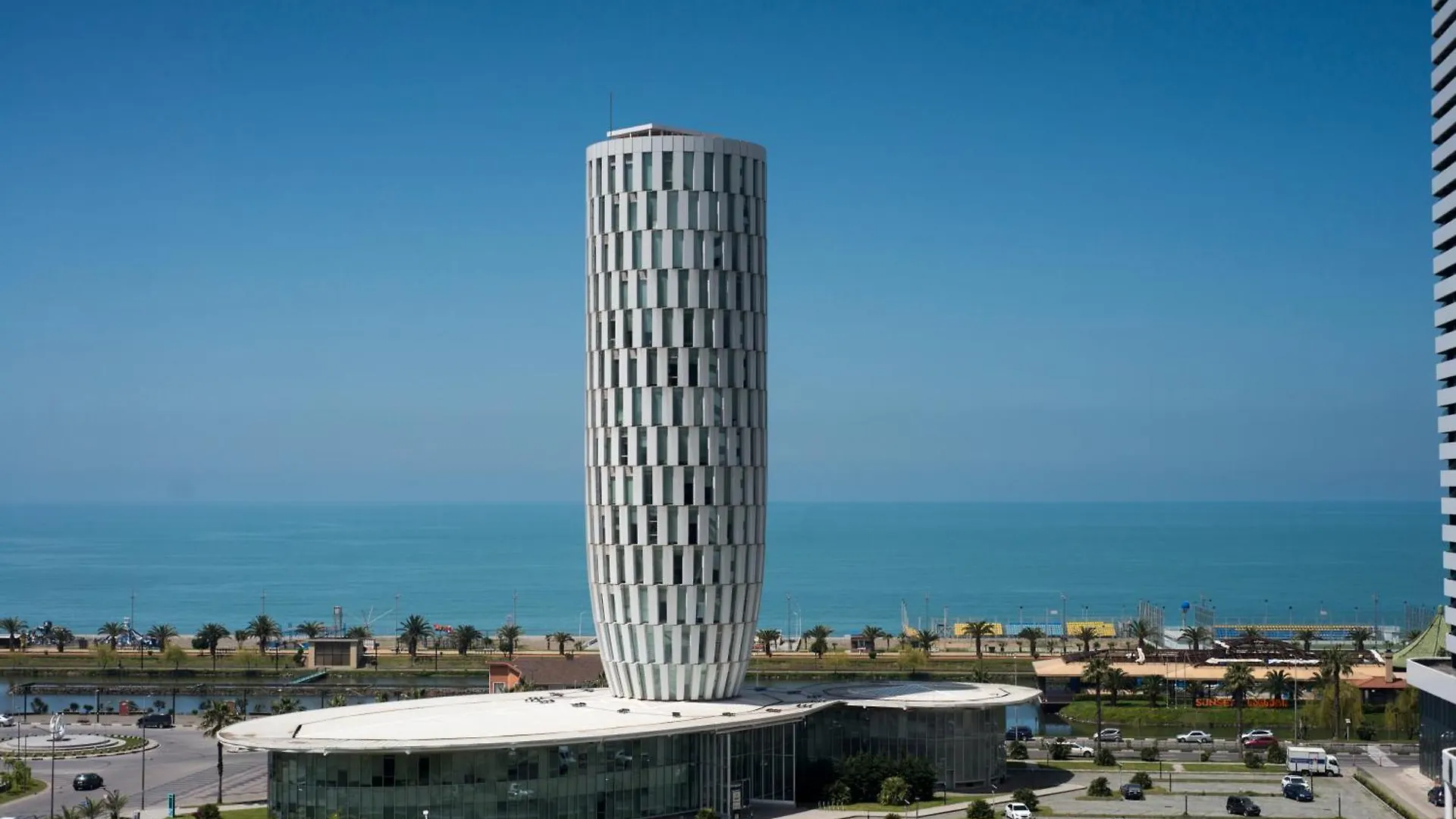 Dar Tower Apartments Batumi 0*,